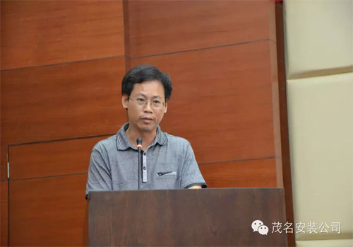 茂建安副經(jīng)理梁德強